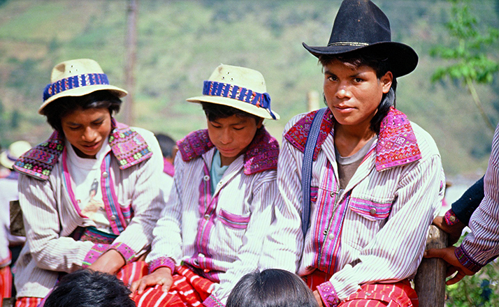 Tenues typiques de la région de Huehuetenango