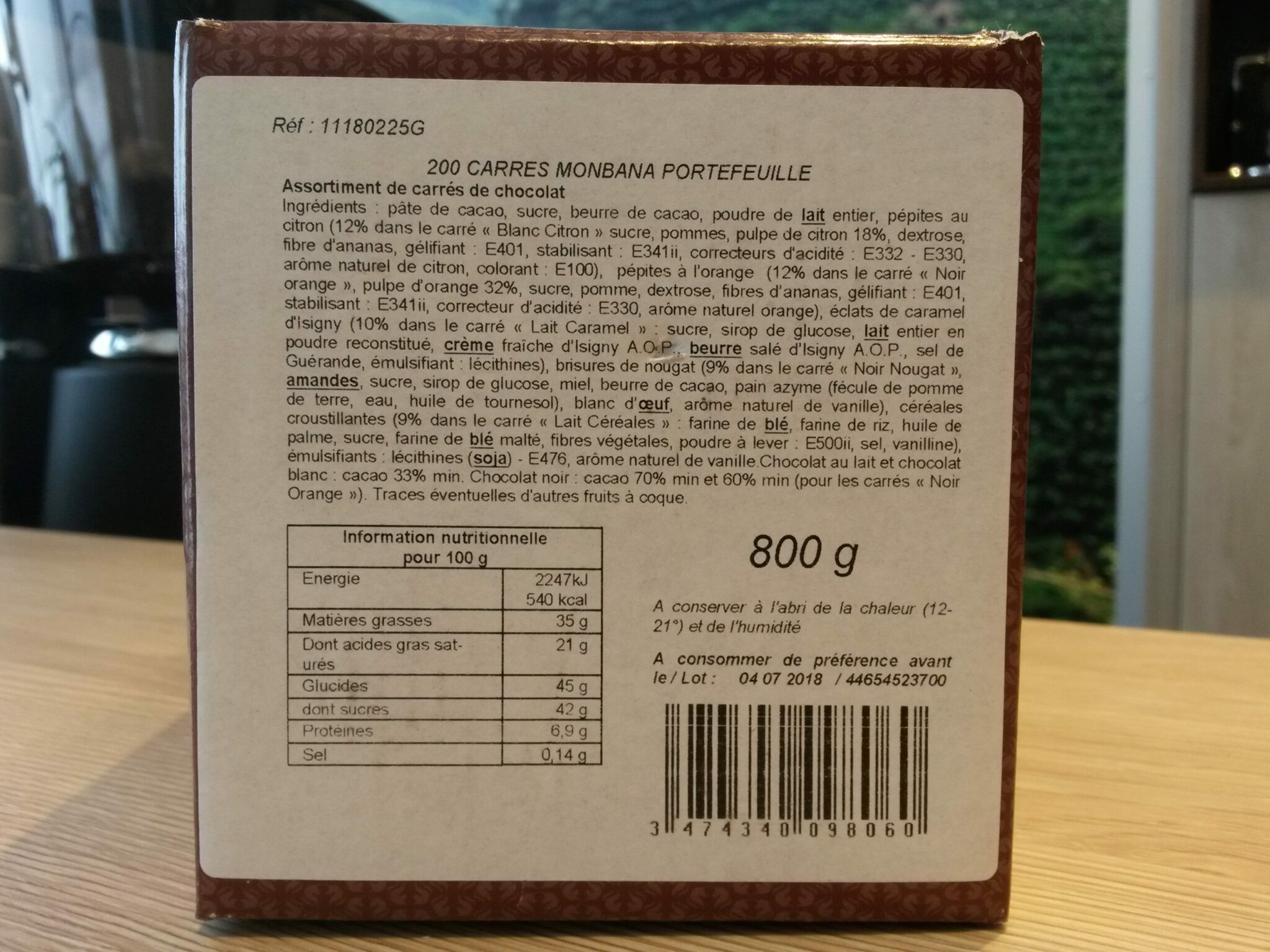 Monbana Carrés lait 33% cacao (par 200) - Cafés Querry