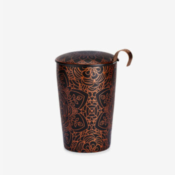 Tisanière TEAEVE Eigenart 350ml, fond noir avec motifs Mandala cuivrés en relief, anse en cuir marron, couvercle assorti