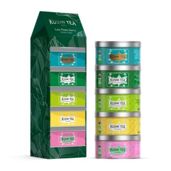 Coffret Kusmi Tea Les Thés Verts bio, cinq boîtes métalliques colorées dans un étui vert feuillage