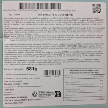 Emballage de biscuits Monbana Mix biscuits & confiserie affichant le poids net de 681g et la mention 'environ 200 pièces', origine France