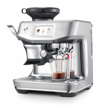 Machine à expresso Sage the Barista Touch Impress en acier inoxydable, préparant un expresso dans des verres transparents