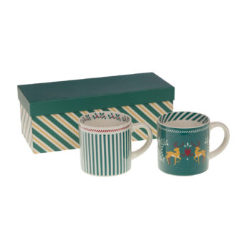 Coffret 2 mugs Amadeus 40cl en porcelaine, un rayé vert et blanc, l'autre vert sapin avec rennes dorés, dans une boîte cadeau assortie