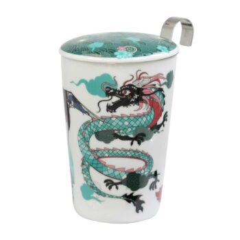 Tisanière en porcelaine blanche avec un dragon turquoise et rouge stylisé, couvercle orné de motifs asiatiques et filtre en acier inoxydable