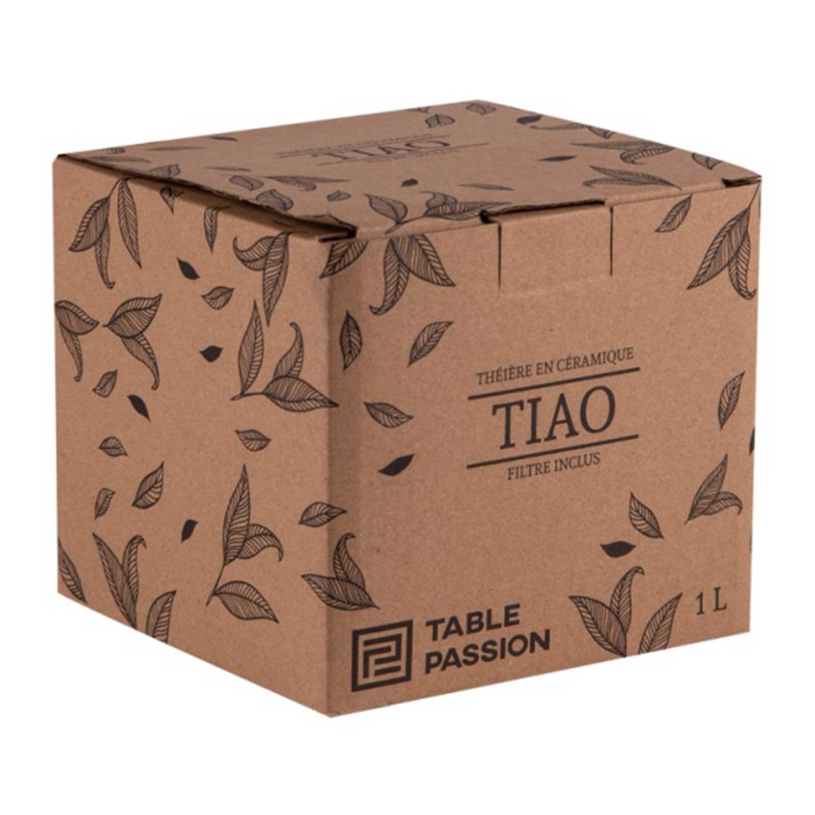 Boîte en carton brun décorée de feuilles stylisées, indiquant 'Théière en céramique TIAO Filtre inclus' et 'Table Passion 1L'
