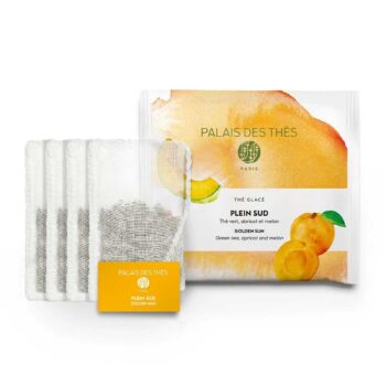 Sachet de thé glacé Plein Sud Bio 32g de Palais des Thés, avec quatre mousselines XL illustrées d'abricot et melon