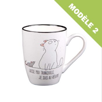 Mug en céramique blanc avec illustration d'un chat regardant une souris et l'inscription française humoristique sur le régime