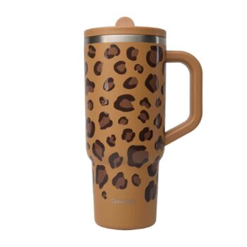Gourde isotherme Qwetch avec anse, motif imprimé léopard sur fond camel et bouchon assorti